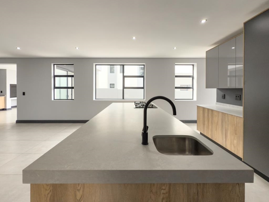 4 Bedroom Property for Sale in Fountainbrook Estate Gauteng