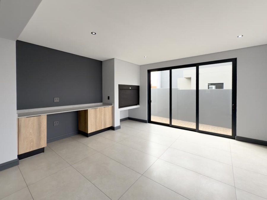 4 Bedroom Property for Sale in Fountainbrook Estate Gauteng