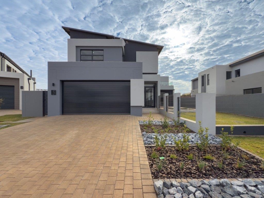 4 Bedroom Property for Sale in Fountainbrook Estate Gauteng