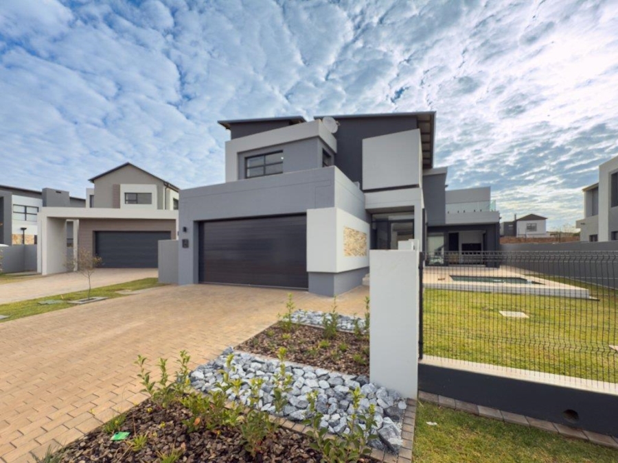 4 Bedroom Property for Sale in Fountainbrook Estate Gauteng