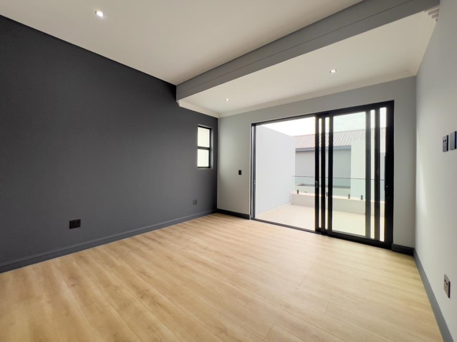 4 Bedroom Property for Sale in Fountainbrook Estate Gauteng