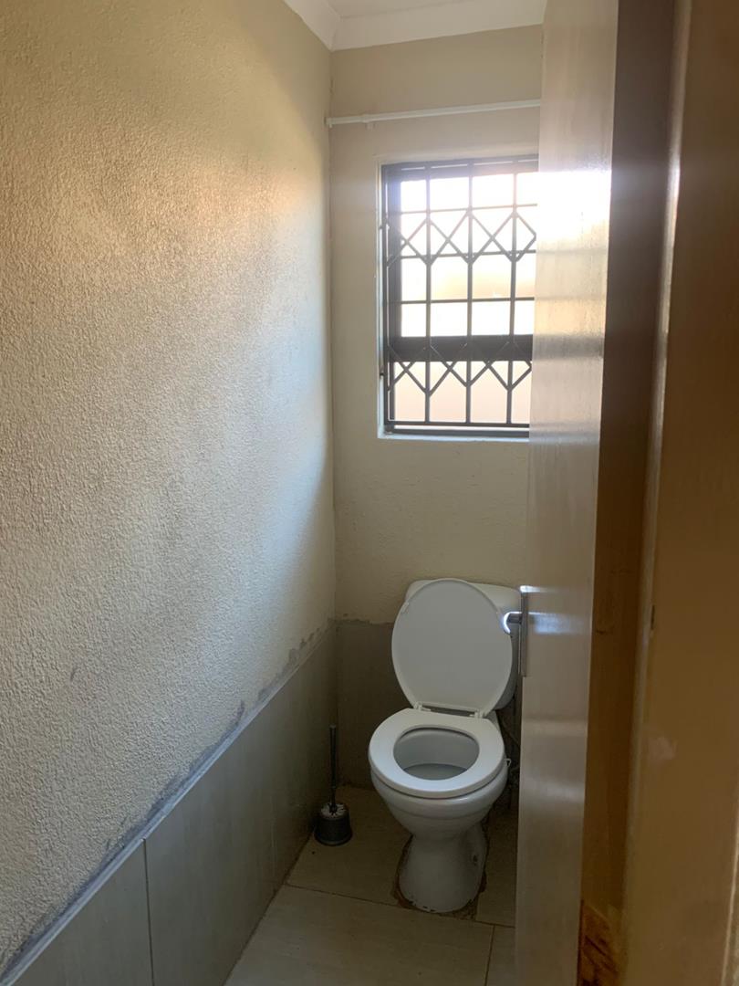 3 Bedroom Property for Sale in Soshanguve VV Gauteng