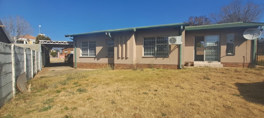 3 Bedroom Property for Sale in Elandspark Gauteng