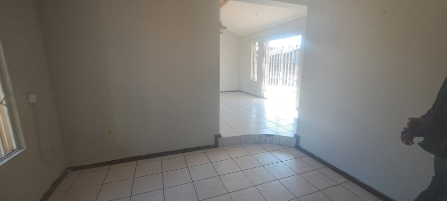 3 Bedroom Property for Sale in Elandspark Gauteng