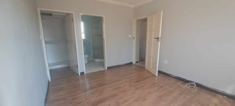 3 Bedroom Property for Sale in Elandspark Gauteng