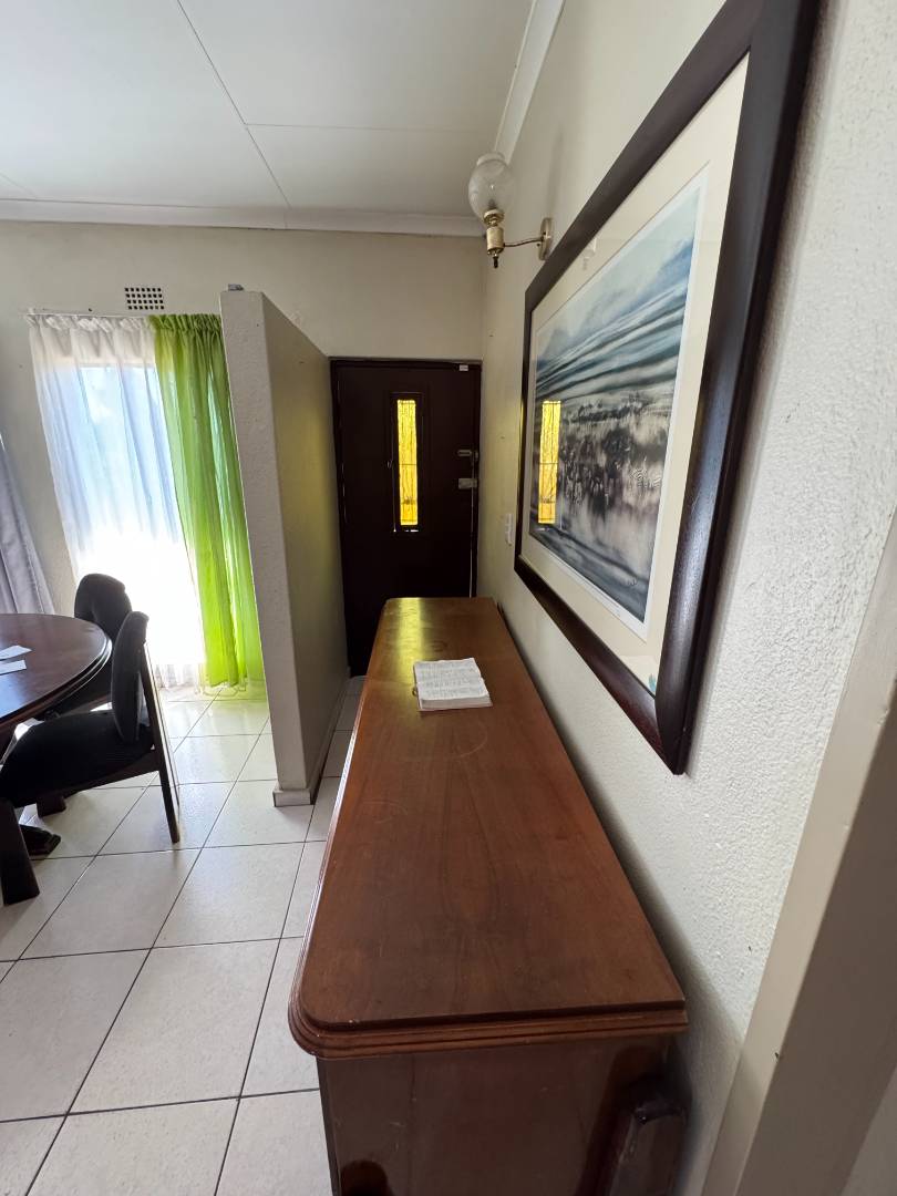 3 Bedroom Property for Sale in Verwoerdpark Gauteng