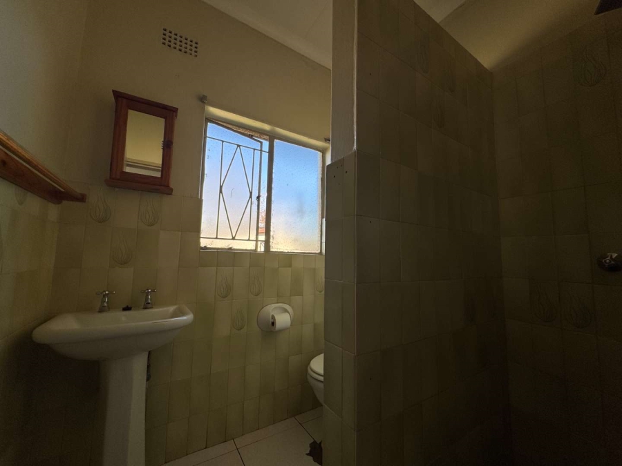 3 Bedroom Property for Sale in Verwoerdpark Gauteng