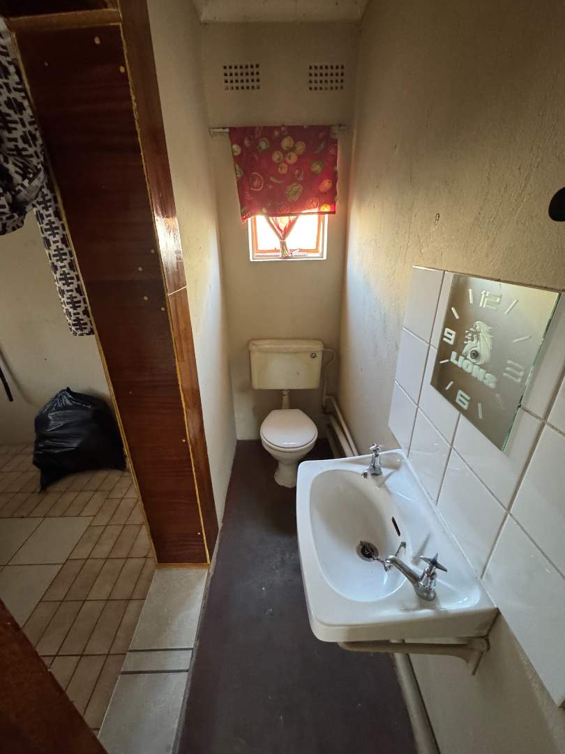 3 Bedroom Property for Sale in Verwoerdpark Gauteng