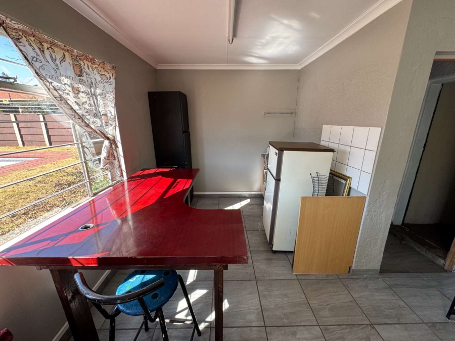3 Bedroom Property for Sale in Verwoerdpark Gauteng