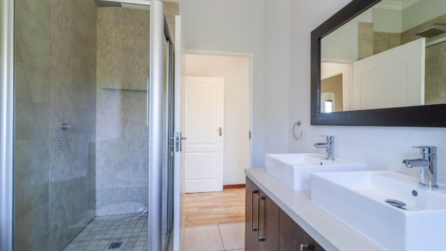 3 Bedroom Property for Sale in Fourways Gauteng