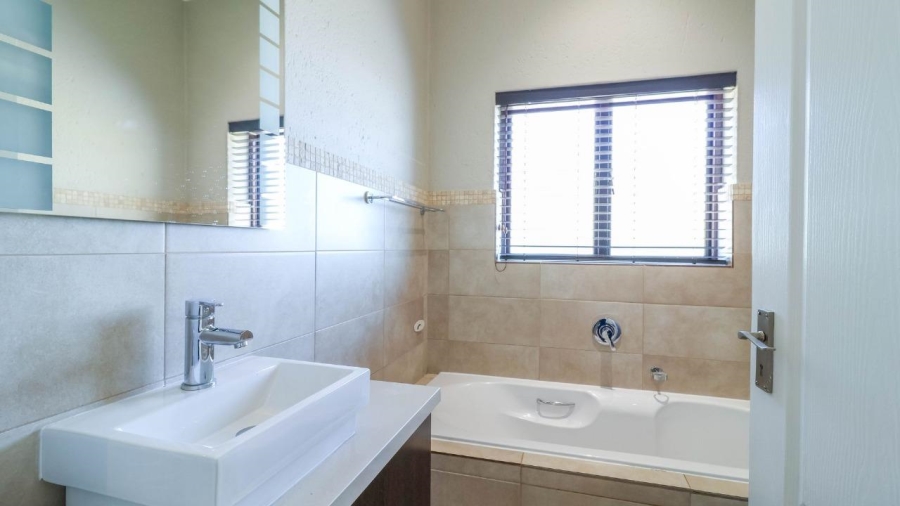 3 Bedroom Property for Sale in Fourways Gauteng