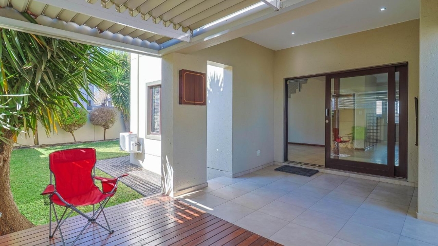 3 Bedroom Property for Sale in Fourways Gauteng