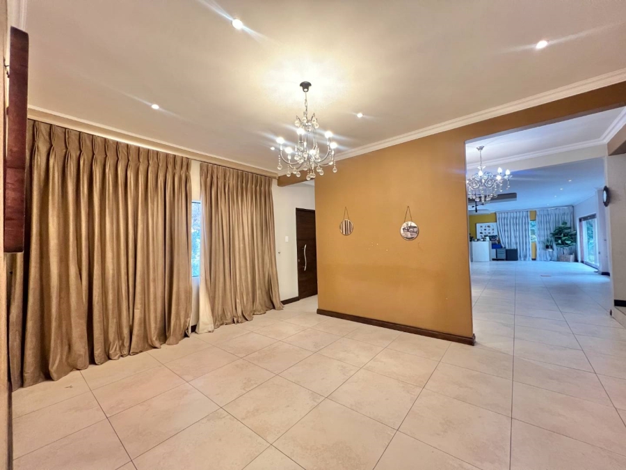 To Let 5 Bedroom Property for Rent in Bryanston Gauteng