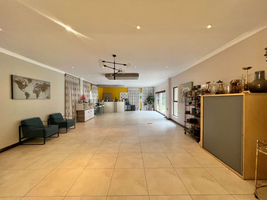 To Let 5 Bedroom Property for Rent in Bryanston Gauteng