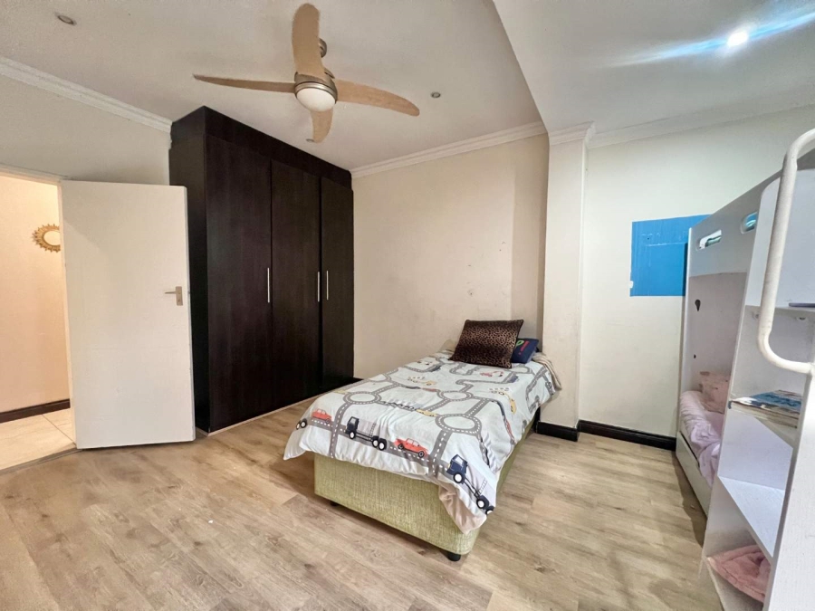 To Let 5 Bedroom Property for Rent in Bryanston Gauteng