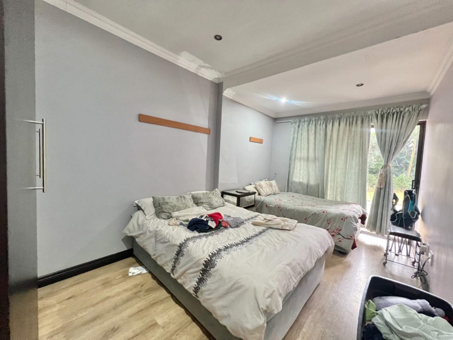 To Let 5 Bedroom Property for Rent in Bryanston Gauteng