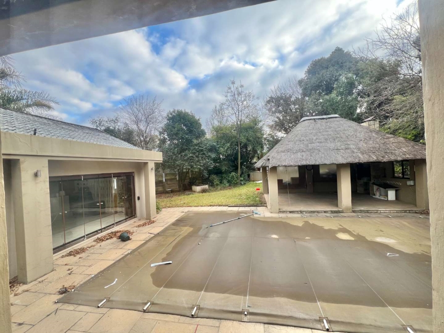 To Let 5 Bedroom Property for Rent in Bryanston Gauteng