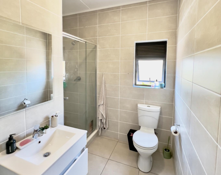 1 Bedroom Property for Sale in Linbro Park Gauteng