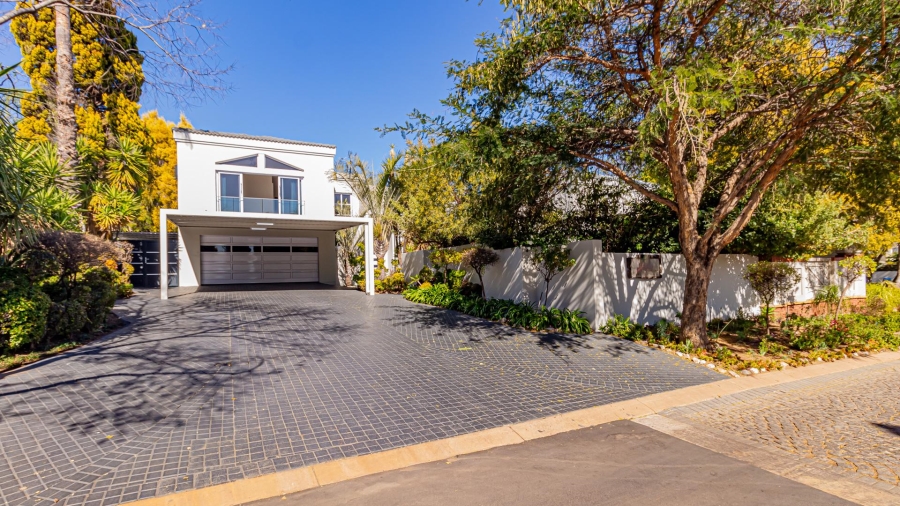 4 Bedroom Property for Sale in Dainfern Golf Estate Gauteng
