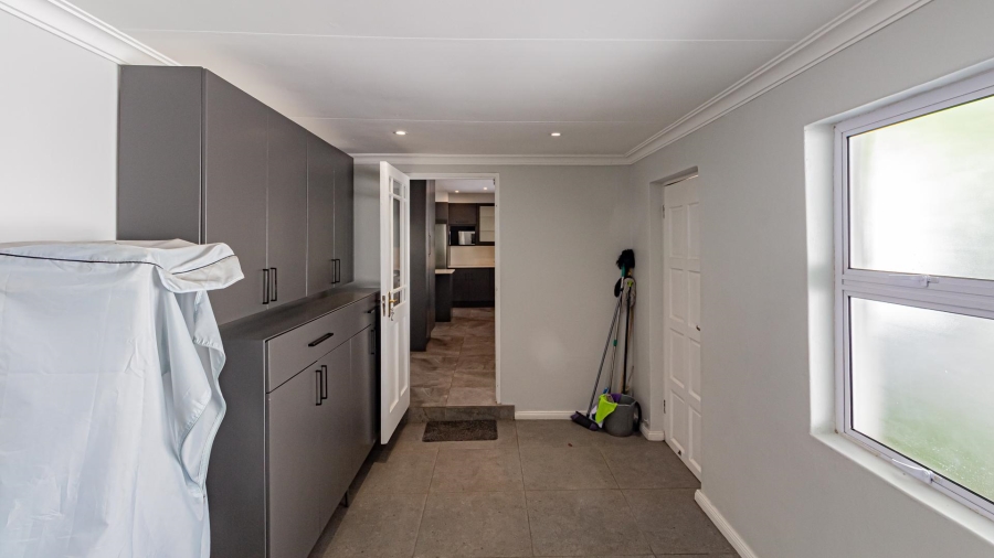 4 Bedroom Property for Sale in Dainfern Golf Estate Gauteng
