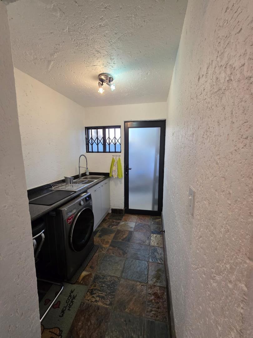 To Let 4 Bedroom Property for Rent in North Riding Gauteng