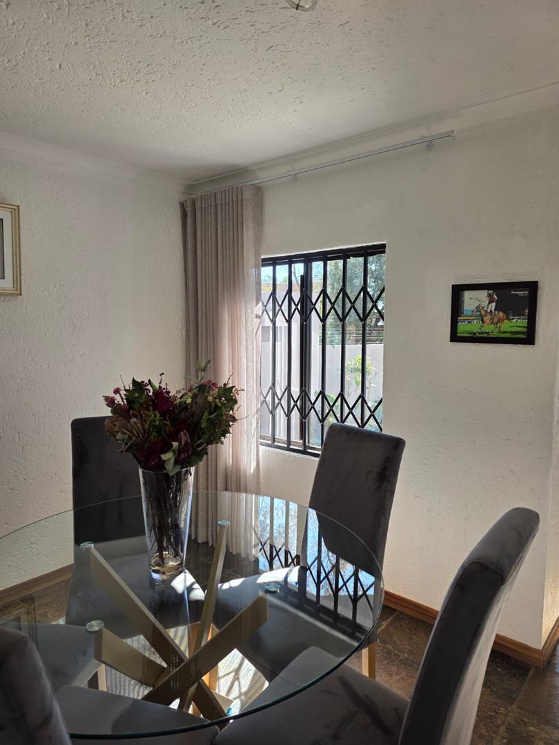 To Let 4 Bedroom Property for Rent in North Riding Gauteng