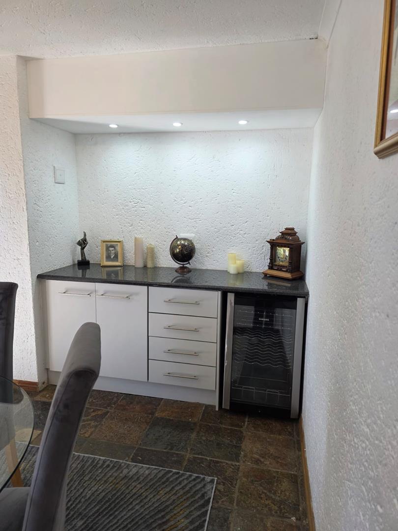 To Let 4 Bedroom Property for Rent in North Riding Gauteng