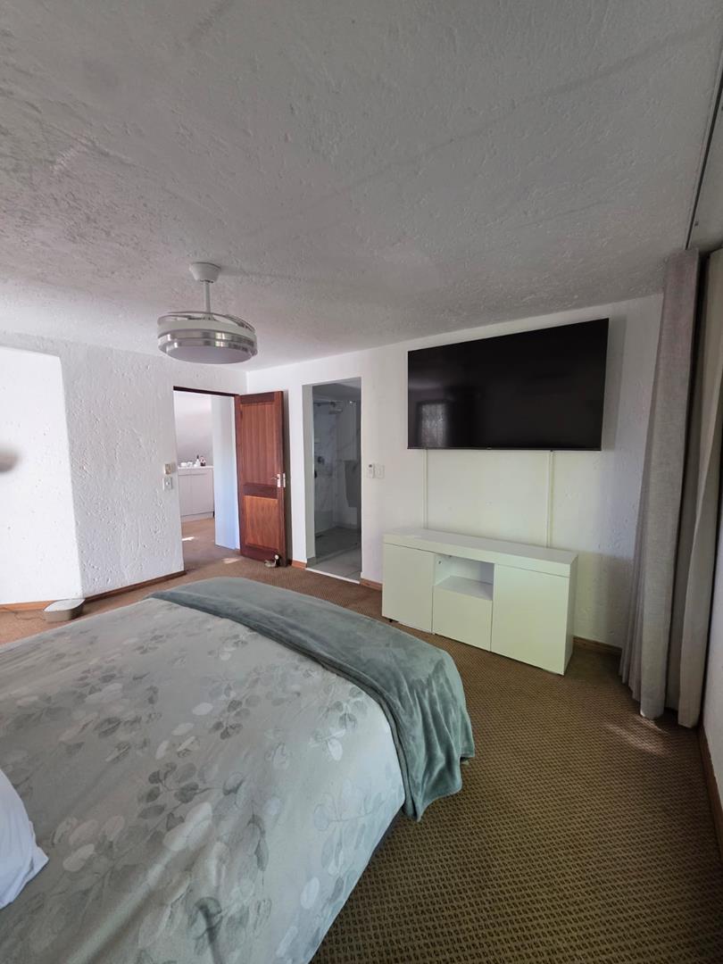 To Let 4 Bedroom Property for Rent in North Riding Gauteng