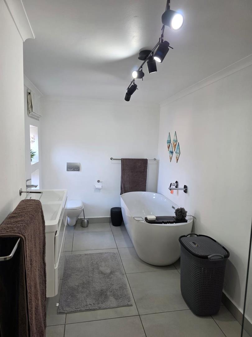 To Let 4 Bedroom Property for Rent in North Riding Gauteng