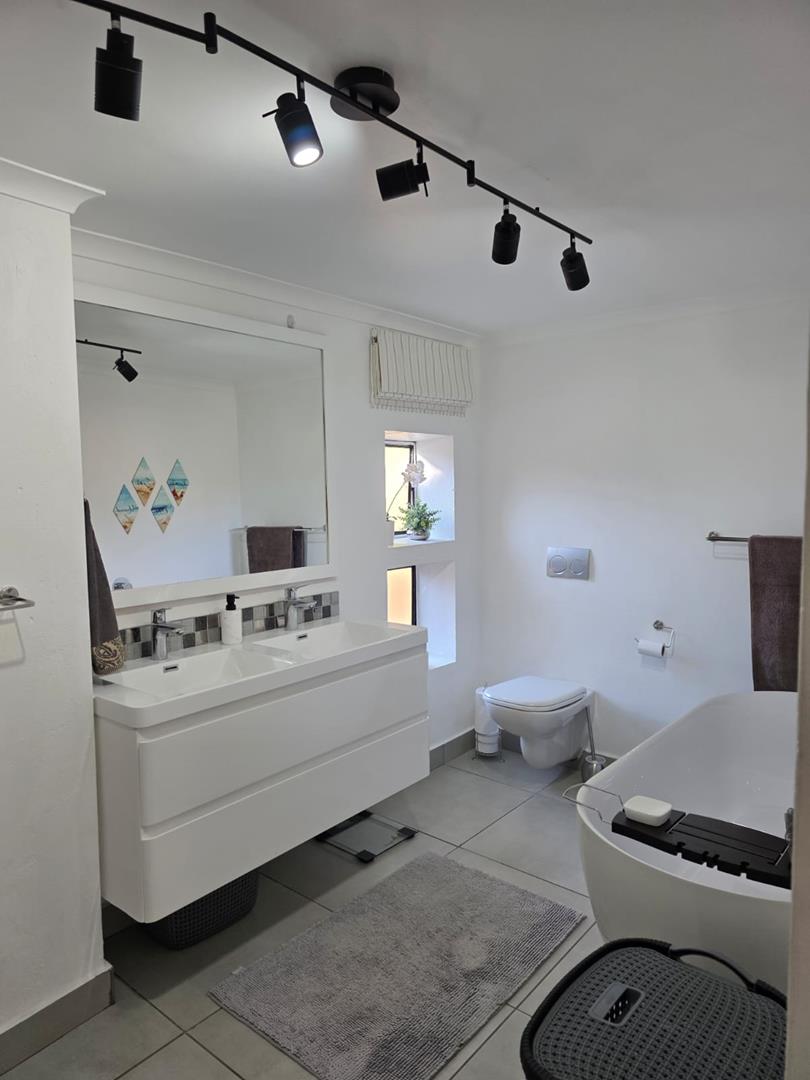 To Let 4 Bedroom Property for Rent in North Riding Gauteng