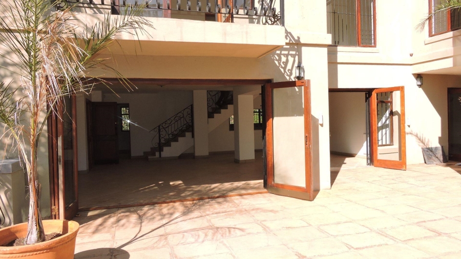 To Let 3 Bedroom Property for Rent in Waterkloof Gauteng