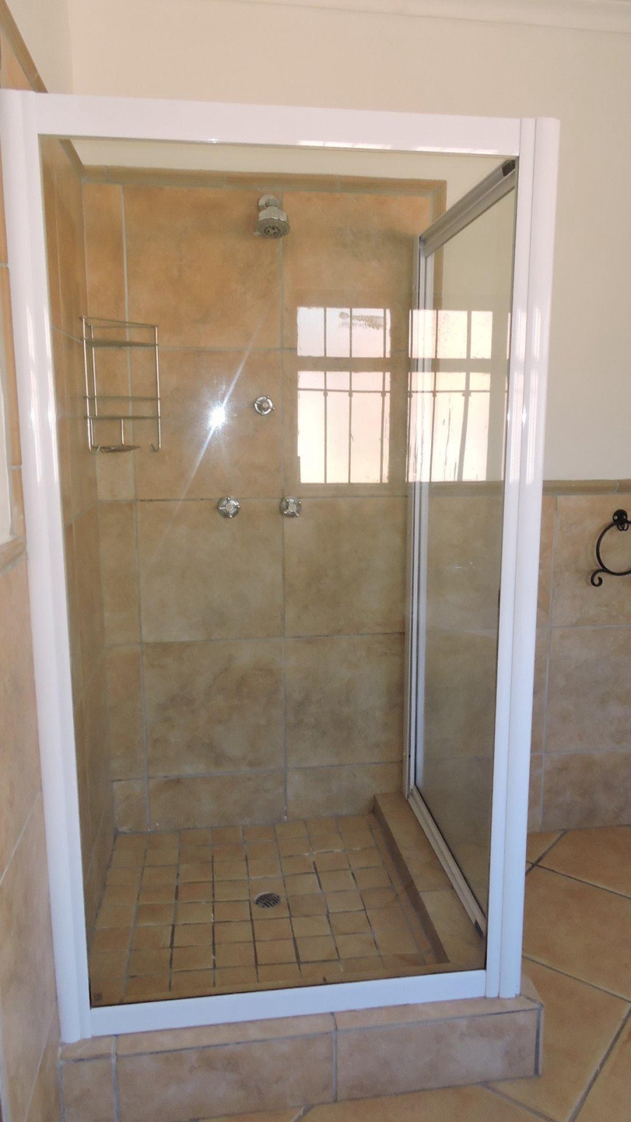 To Let 3 Bedroom Property for Rent in Waterkloof Gauteng
