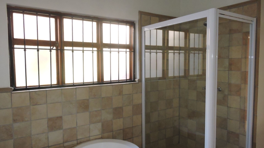 To Let 3 Bedroom Property for Rent in Waterkloof Gauteng