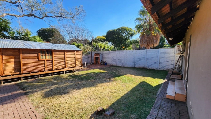 To Let 2 Bedroom Property for Rent in Wierdapark Gauteng