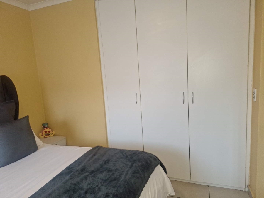 To Let 2 Bedroom Property for Rent in Andeon Gauteng