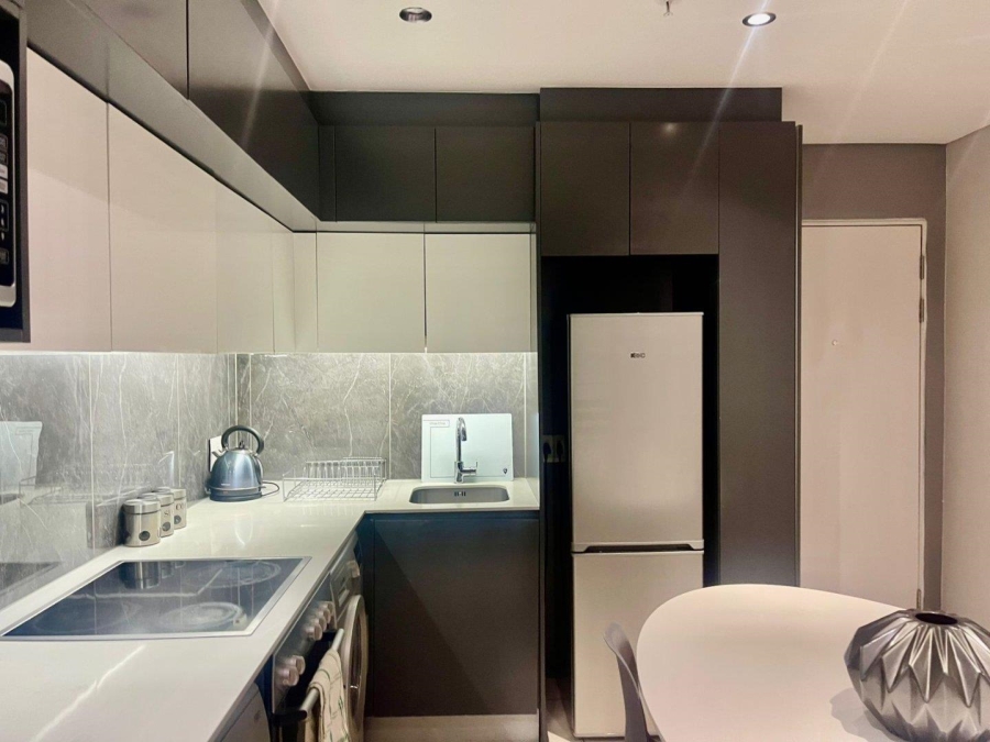 To Let 2 Bedroom Property for Rent in Sandown Gauteng