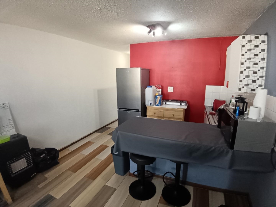 1 Bedroom Property for Sale in Hatfield Gauteng