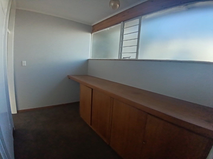 To Let 4 Bedroom Property for Rent in Garsfontein Gauteng
