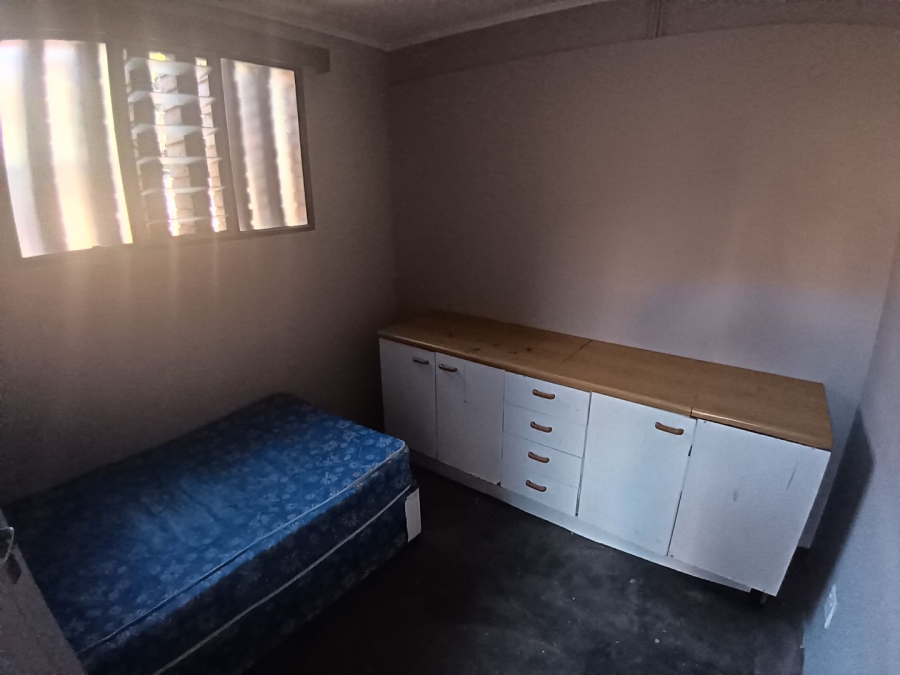 To Let 4 Bedroom Property for Rent in Garsfontein Gauteng