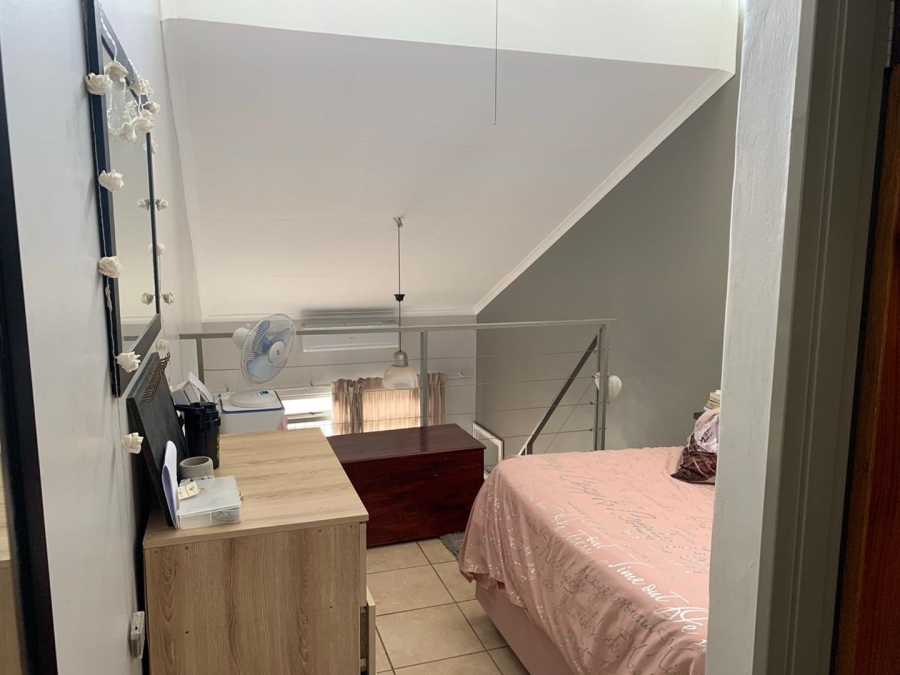 1 Bedroom Property for Sale in Hatfield Gauteng
