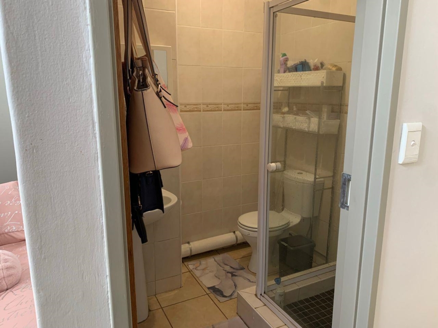 1 Bedroom Property for Sale in Hatfield Gauteng
