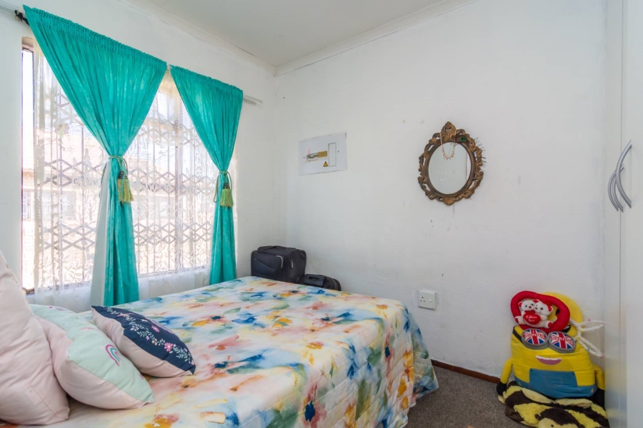 2 Bedroom Property for Sale in Groblerpark Ext 9 Gauteng