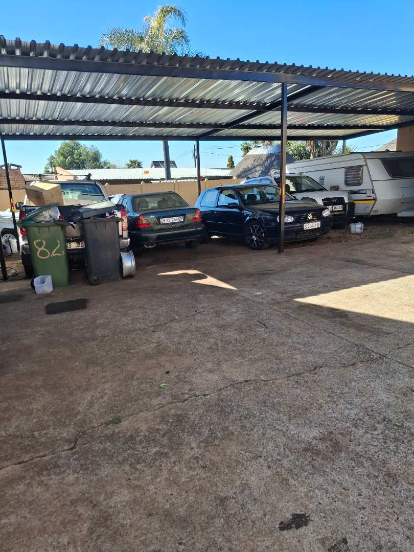 3 Bedroom Property for Sale in South Crest Gauteng