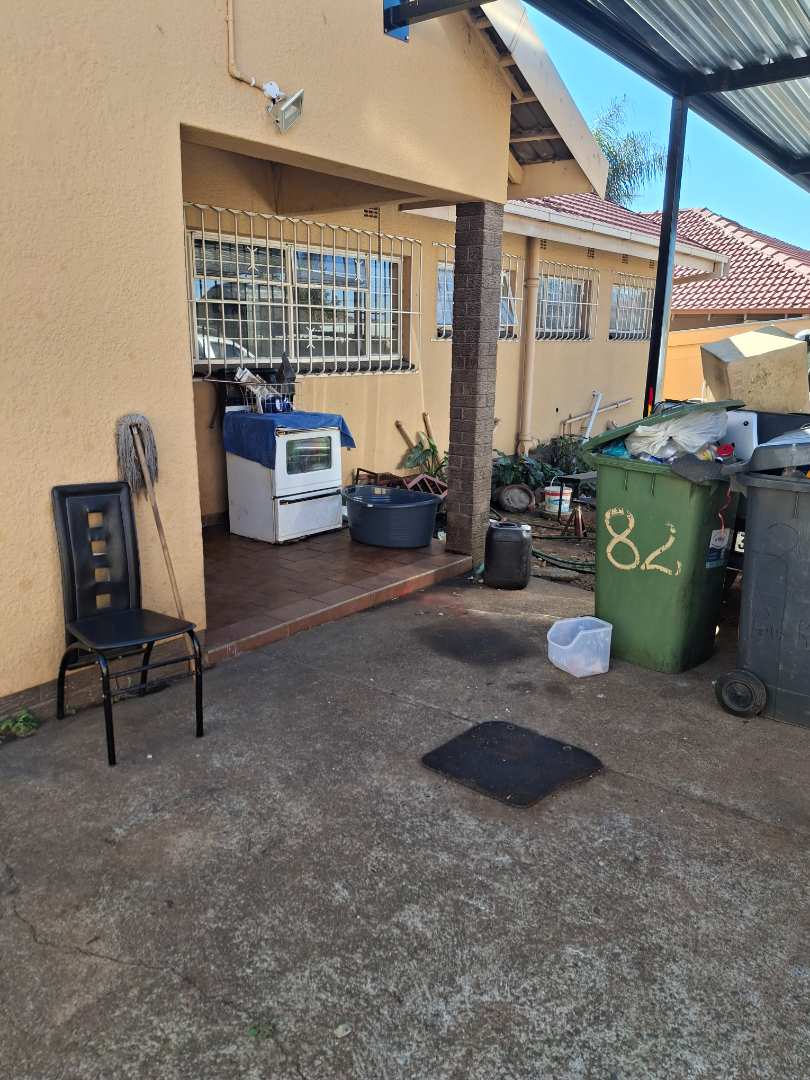 3 Bedroom Property for Sale in South Crest Gauteng