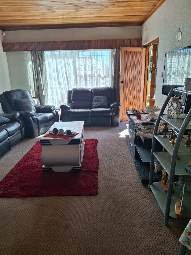 3 Bedroom Property for Sale in South Crest Gauteng