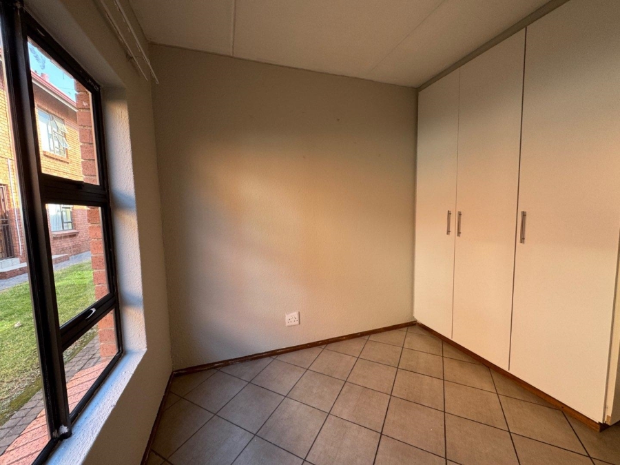 2 Bedroom Property for Sale in Alberton Gauteng