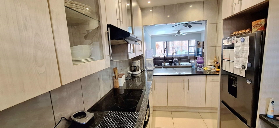 2 Bedroom Property for Sale in South Crest Gauteng