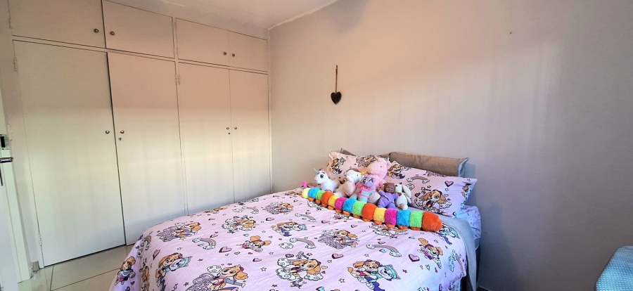 2 Bedroom Property for Sale in South Crest Gauteng