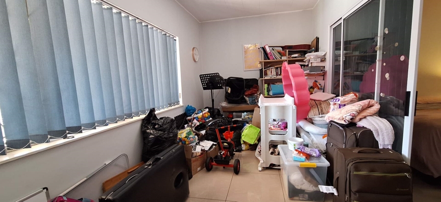 2 Bedroom Property for Sale in South Crest Gauteng