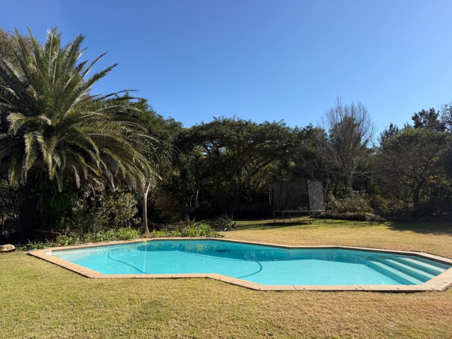 4 Bedroom Property for Sale in Glen Austin Gauteng